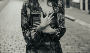 photo gallery image 01