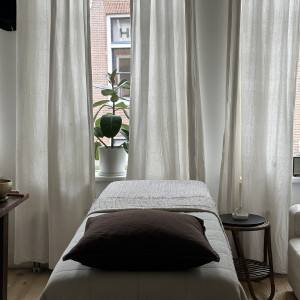 photo gallery image 01