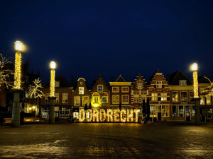 photo gallery image 01