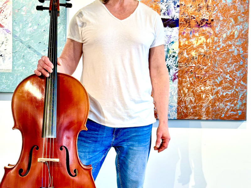 Intuitiv Composer Oleg Bondarenko