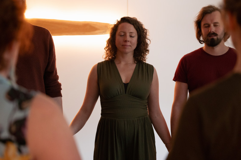 Tessa Anna | Embodied Connection